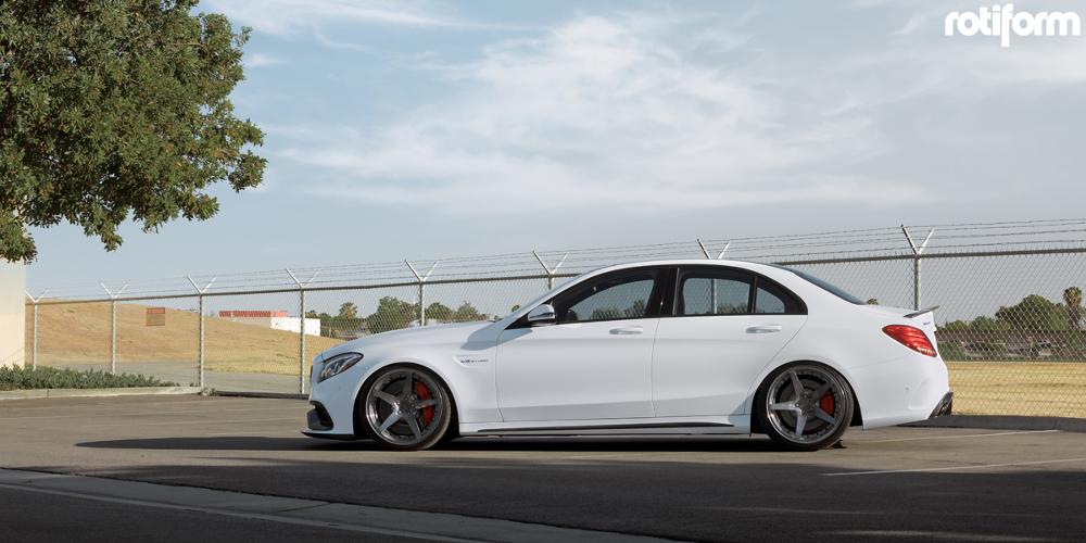 Mercedes-Benz C63s AMG